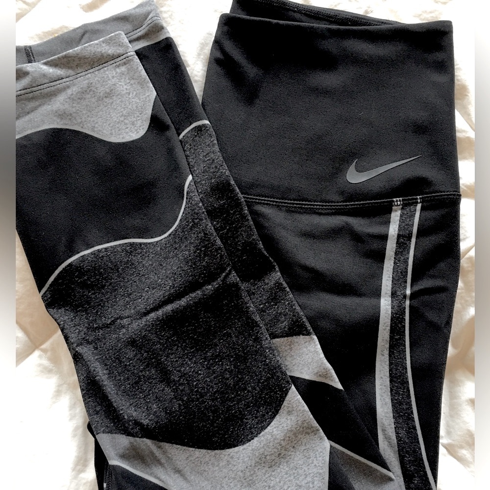 EUC Nike Zonal Strength Black and Gray Leggings Medium